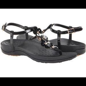 Vionic Julie floral sandals